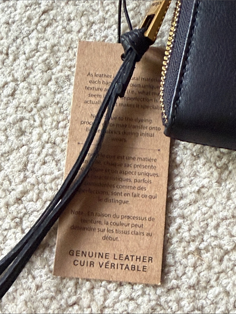 NWT, unisex Margot black leather zip wrist wallet - Picture 4 of 13